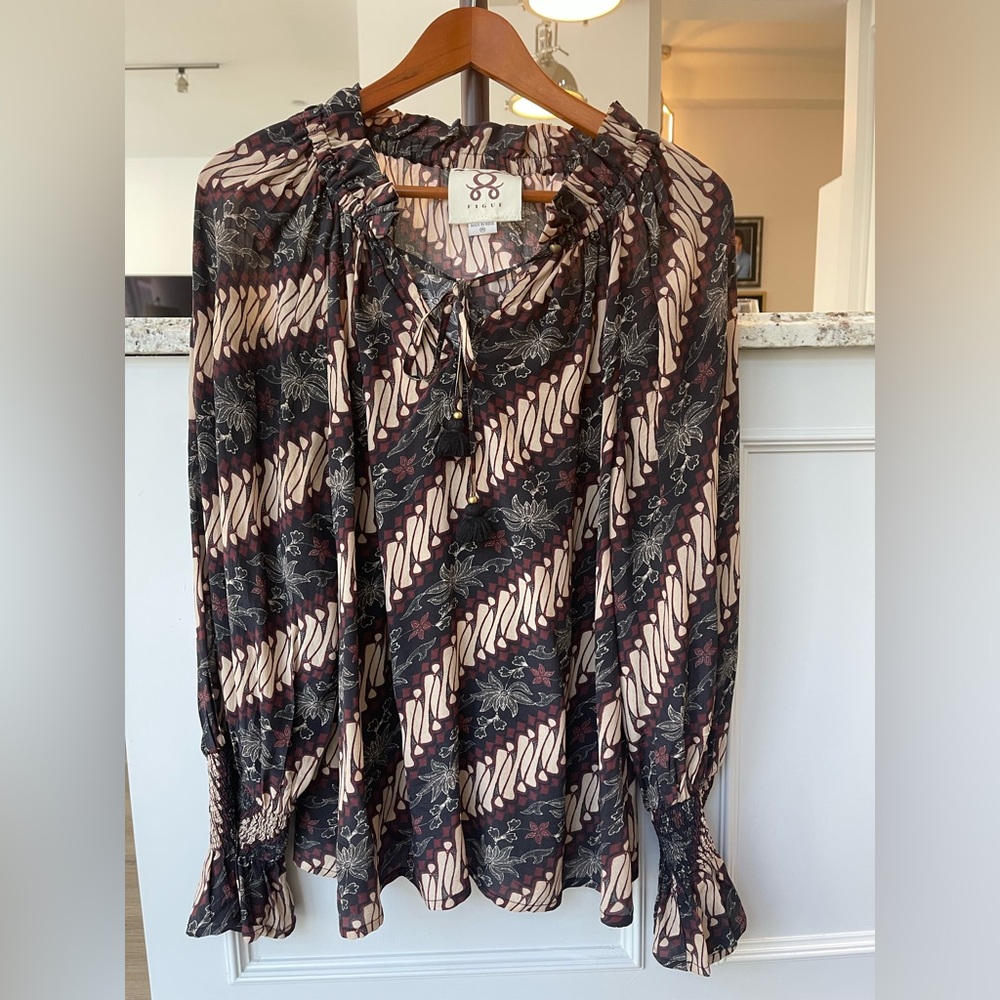 FIGUE 100% Silk long sleeve blouse